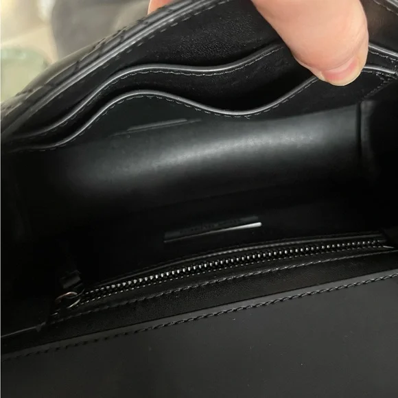 Tory Burch Quilted Black Crossbody Bag - Picture 3 of 4